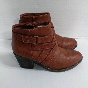 American Eagle Outfitters Brown Side Zip Ankle Booties Size 8 *EUC*